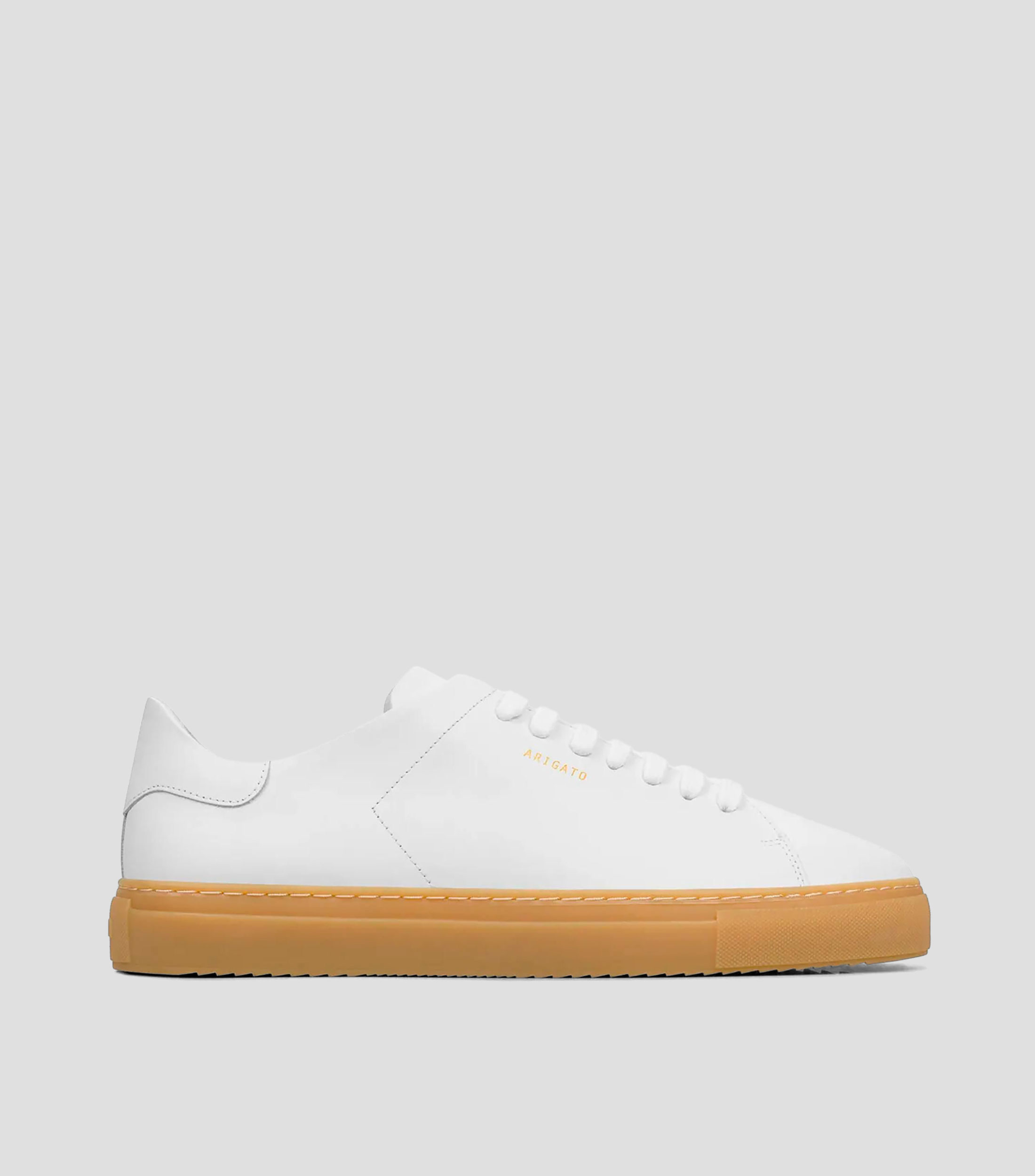 Tenis casulaes Clean 90 en piel Hombre